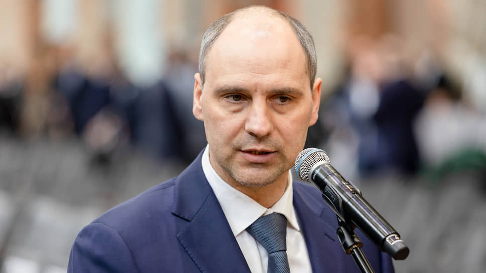 Врио губернатора Свердловской области Денис Паслер