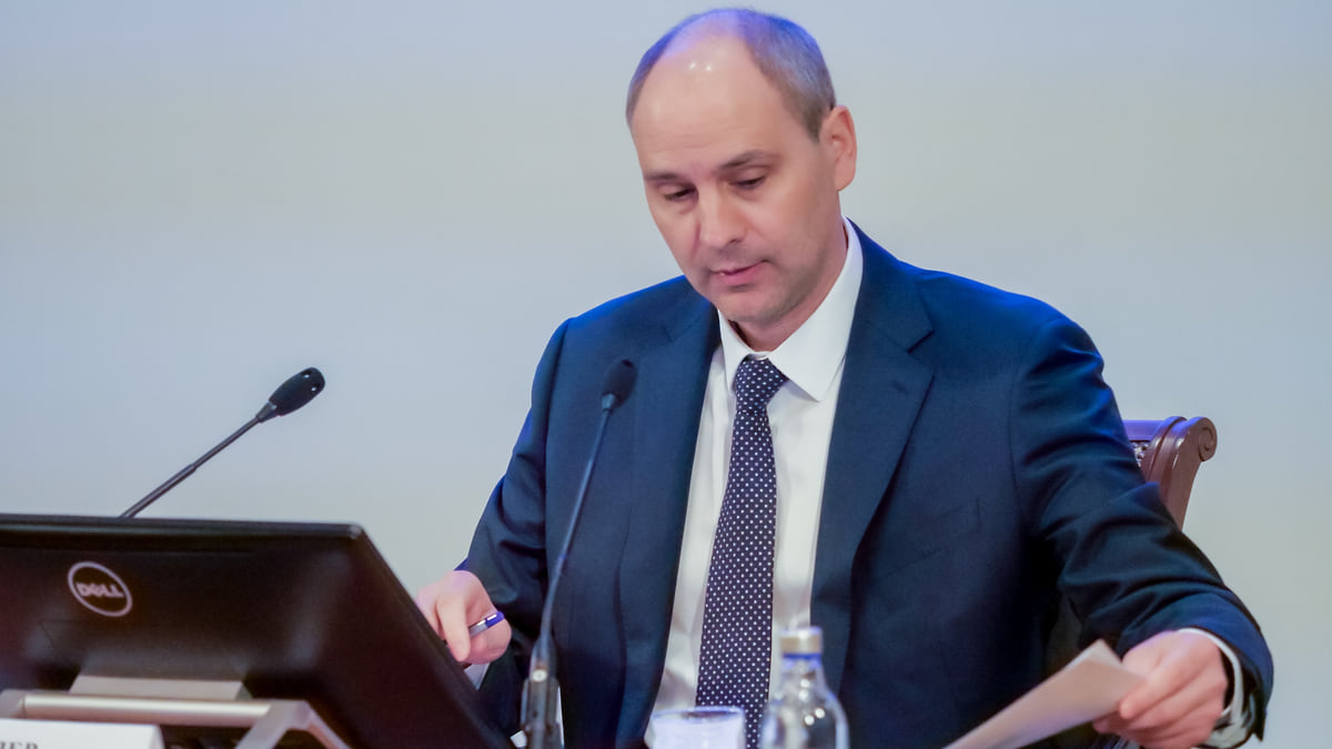 Денис Паслер услышал о прошлом и рассказал о будущем
