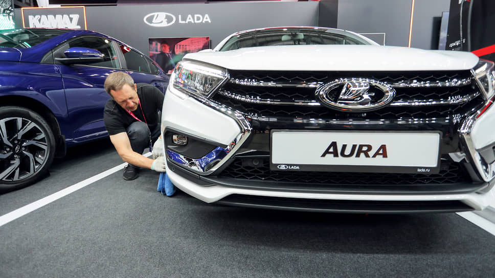 Автомобиль LADA Aura