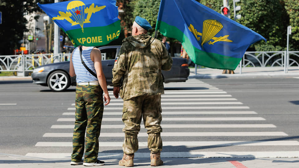 Праздничные мероприятия в честь Дня ВДВ в Екатеринбурге