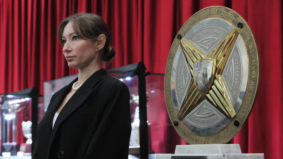 Выставка наград хоккеиста Павла Дацюка