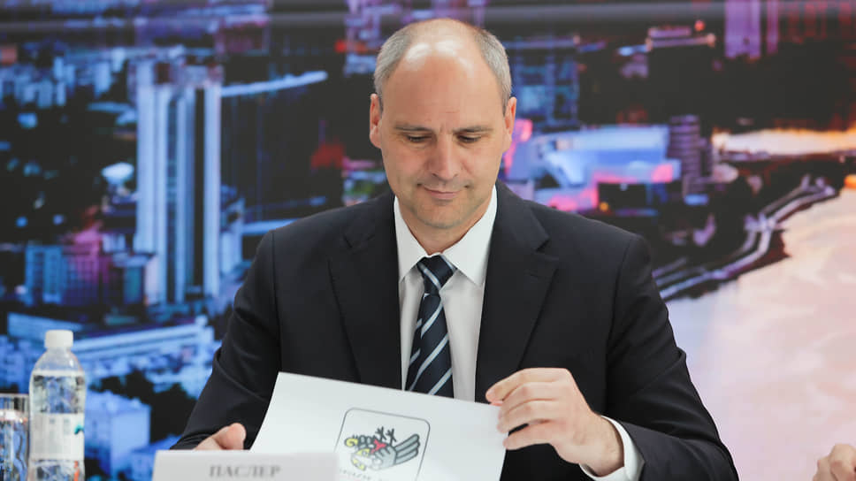 Губернатор Свердловской области Денис Паслер готовит реорганизацию структуры правительства региона  