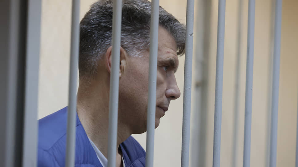 Сергею Горшунову меру пресечения вынесли сразу два суда