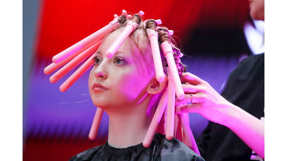 Евроазиатский чемпионат по парикмахерскому искусству, декоративной косметике и маникюру