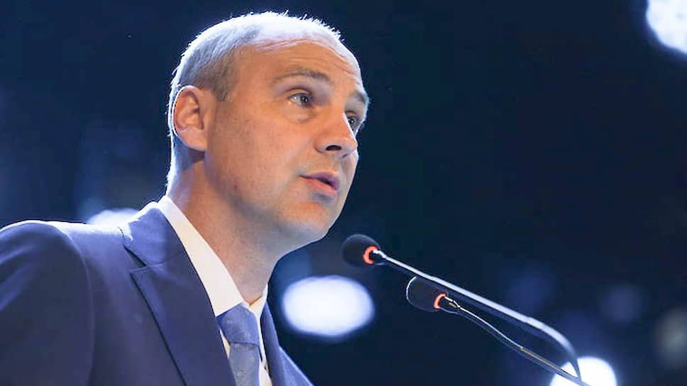 Губернатор Свердловской области Денис Паслер