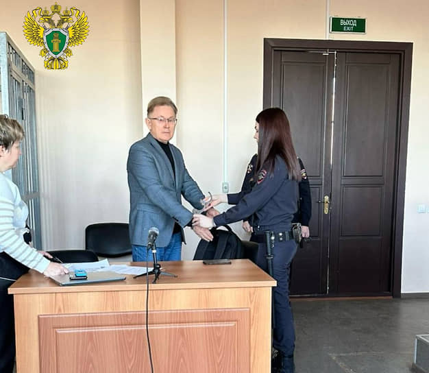 Валерий Дубицкий в зале суда