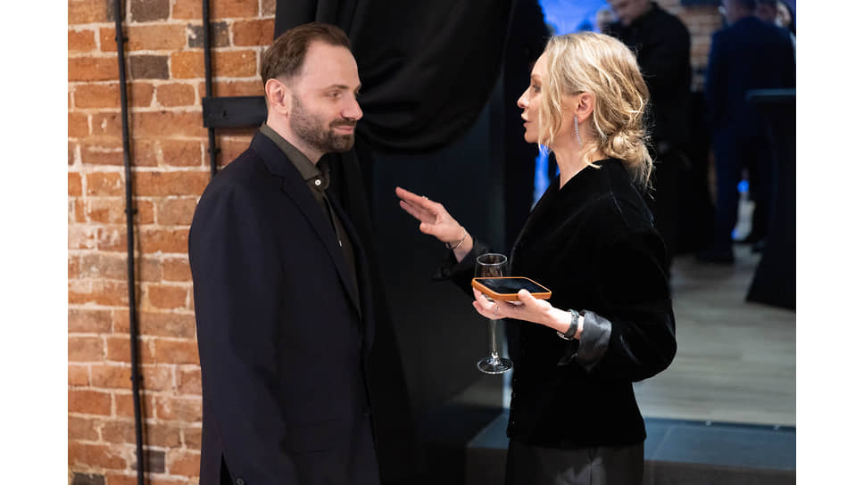 Директор по девелопменту НП «Атомстройкомплекс» Виктор Ананьев и исполнительный директор АО «Коммерсантъ» в Екатеринбурге Марина Архипова