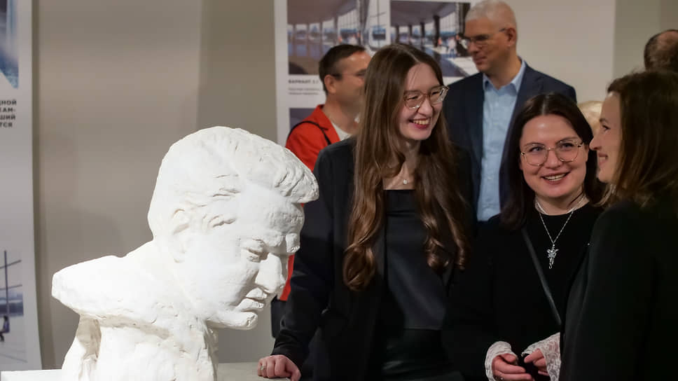 Открытие выставки «10 лет в Центре» об истории Ельцин-центра