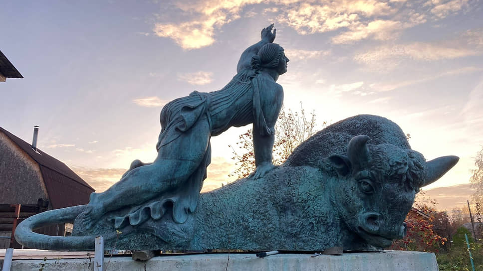 Дмитрий Пумпянский в 2023 году стал обладателем масштабной скульптуры &quot;Похищение Европы&quot;, стоимостью 25 млн. руб