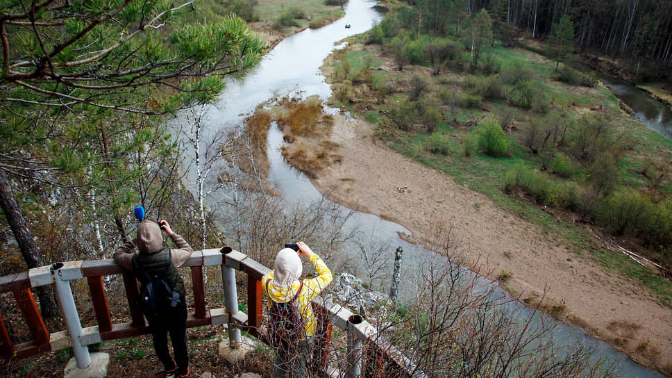 Особым спросом пользуются короткие путешествия по городам или активный отдых на природе