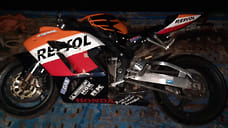 В Удмуртии около села Совхозный столкнулись автомобиль и мотоцикл