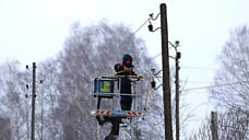 Обеспечивающие электроснабжение службы Удмуртии переведены в режим повышенной готовности из-за непогоды