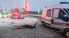 Шесть человек пострадало в результате столкновения автомобиля с машиной скорой помощи в Ижевске