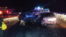 Два легковых автомобиля и автобус столкнулись в Удмуртии