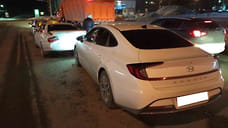 Двое человек пострадали в результате столкновения четырех автомобилей в Ижевске