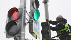 Новый светофор установили на перекрестке улиц Орджоникидзе и Карла Либкнехта в Ижевске