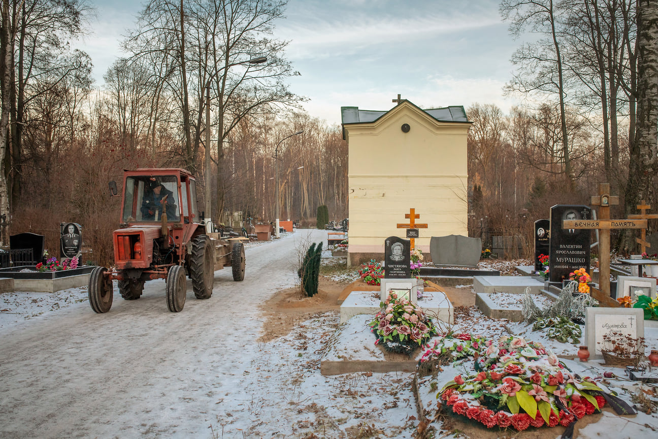 Экс-начальника службы администрации кладбищ в Ижевске осудили за получение  взяток – Коммерсантъ Ижевск