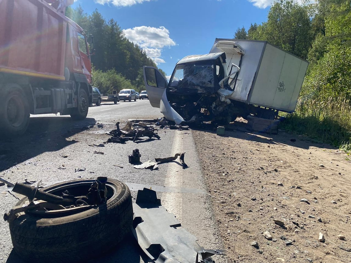 Нетрезвый водитель Toyota врезался в грузовик при обгоне на Славянском  шоссе в Ижевске – Коммерсантъ Ижевск