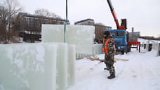 В Ижевске начали строить ледовый городок