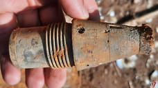 Рыбак из Удмуртии нашел в пруду ящик взрывателей от артиллерийских снарядов