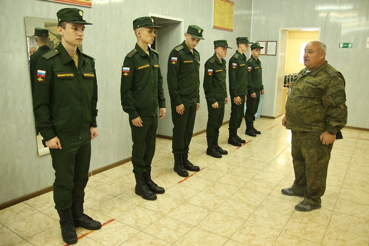 Оспаривающего призыв на службу жителя Удмуртии осудили за неявку в военкомат  – Коммерсантъ Ижевск