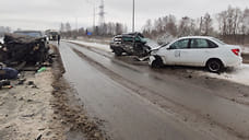 48-летний водитель погиб при двойном столкновении в Удмуртии