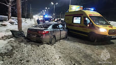 16 февраля три человека пострадали при столкновении со столбом в Ижевске