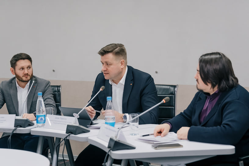 Министр по физкультуре, спорту и молодежной политике Удмуртии Денис Парахин