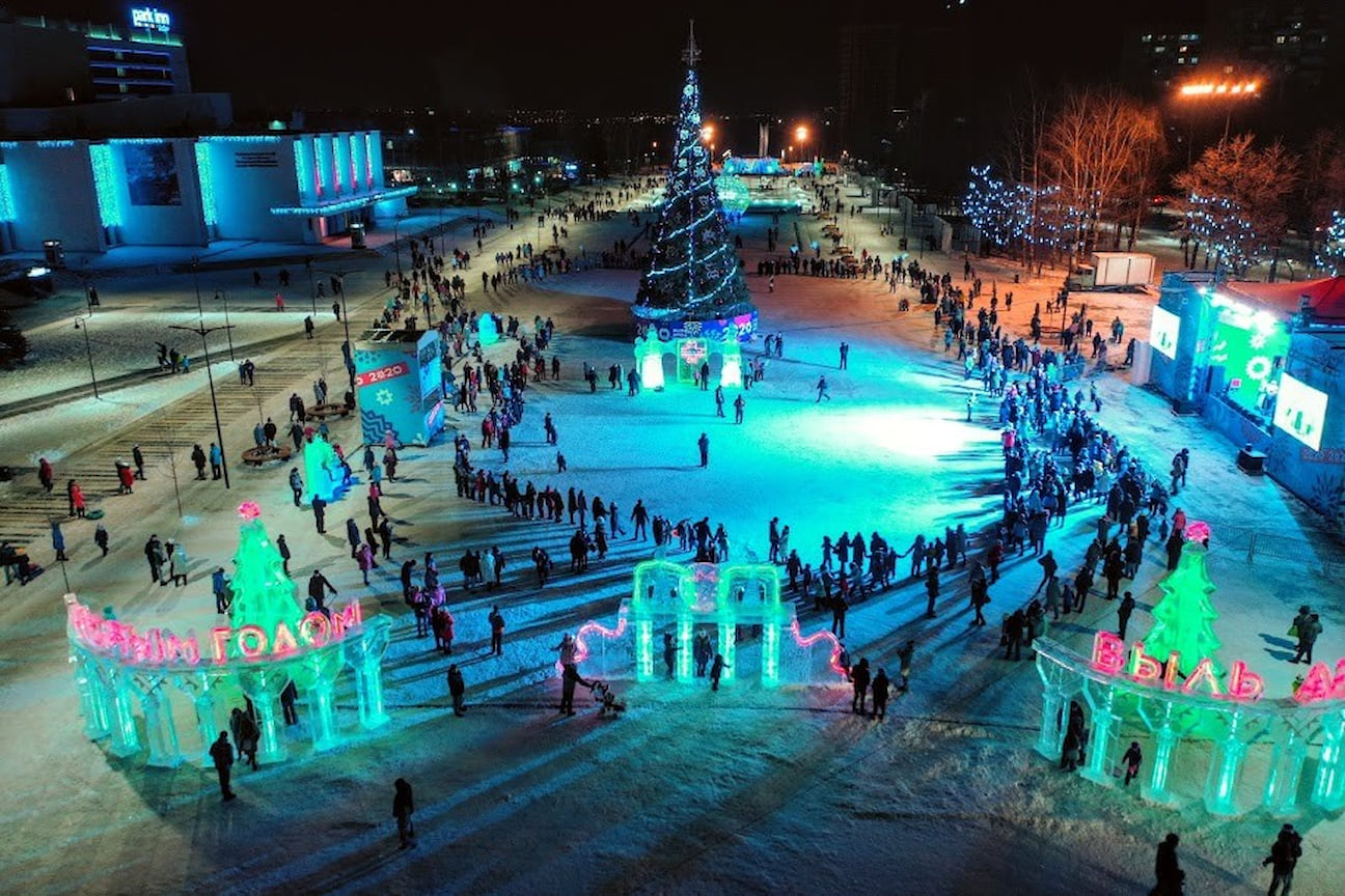 В Ижевске открыли елку и ледовый городок – Коммерсантъ Ижевск