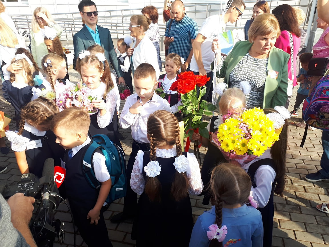 В этом учебном году 45 тыс. ижевских школьников также будут получать бесплатное горячее питание. Еще 37 тыс. учеников младших классов обеспечат молоком и кондитерскими изделиями