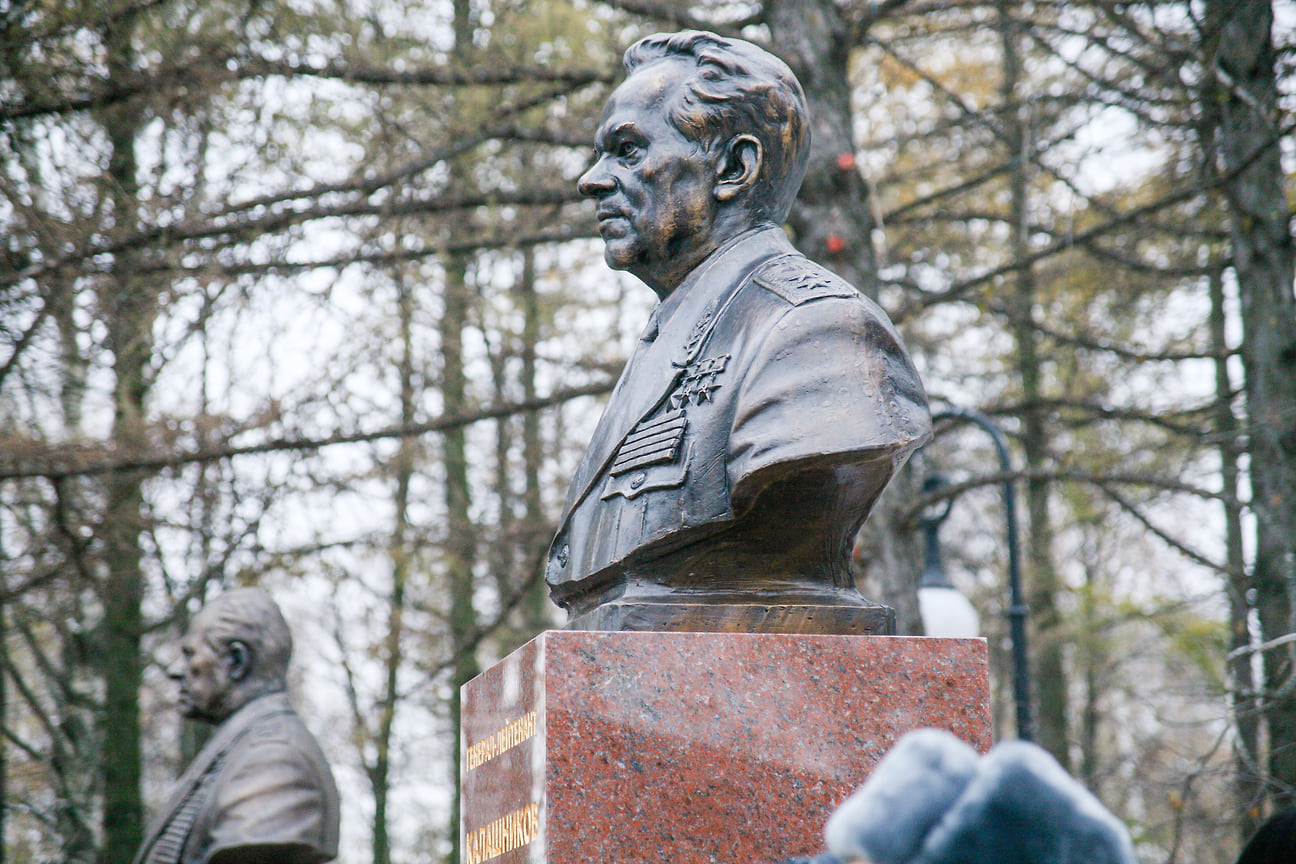 Ему установлены памятники в Сквере Победы в Ижевске и в Оружейном сквере в Москве