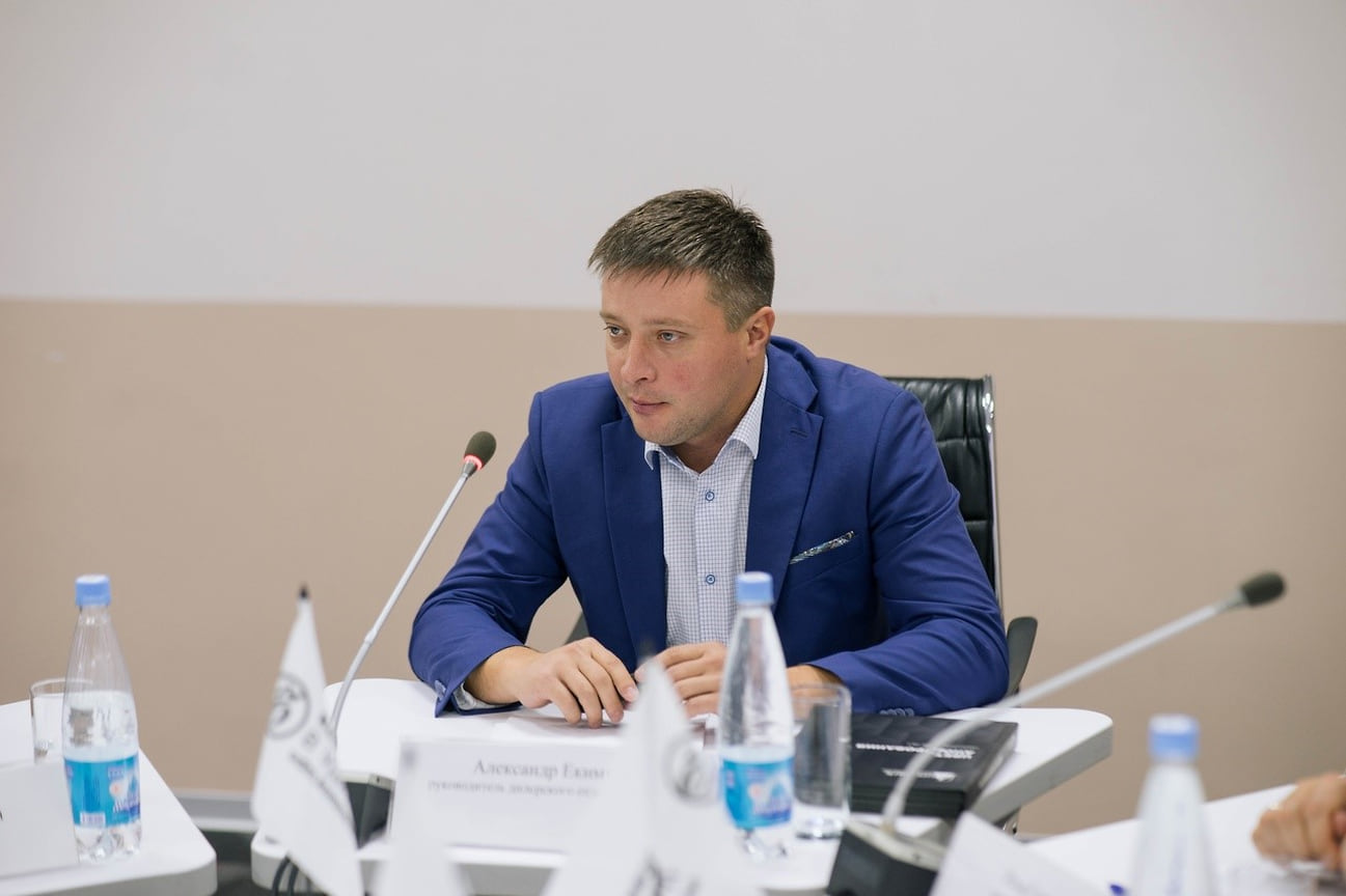 Александр Екимчев, руководитель дилерского отдела Alumpark
