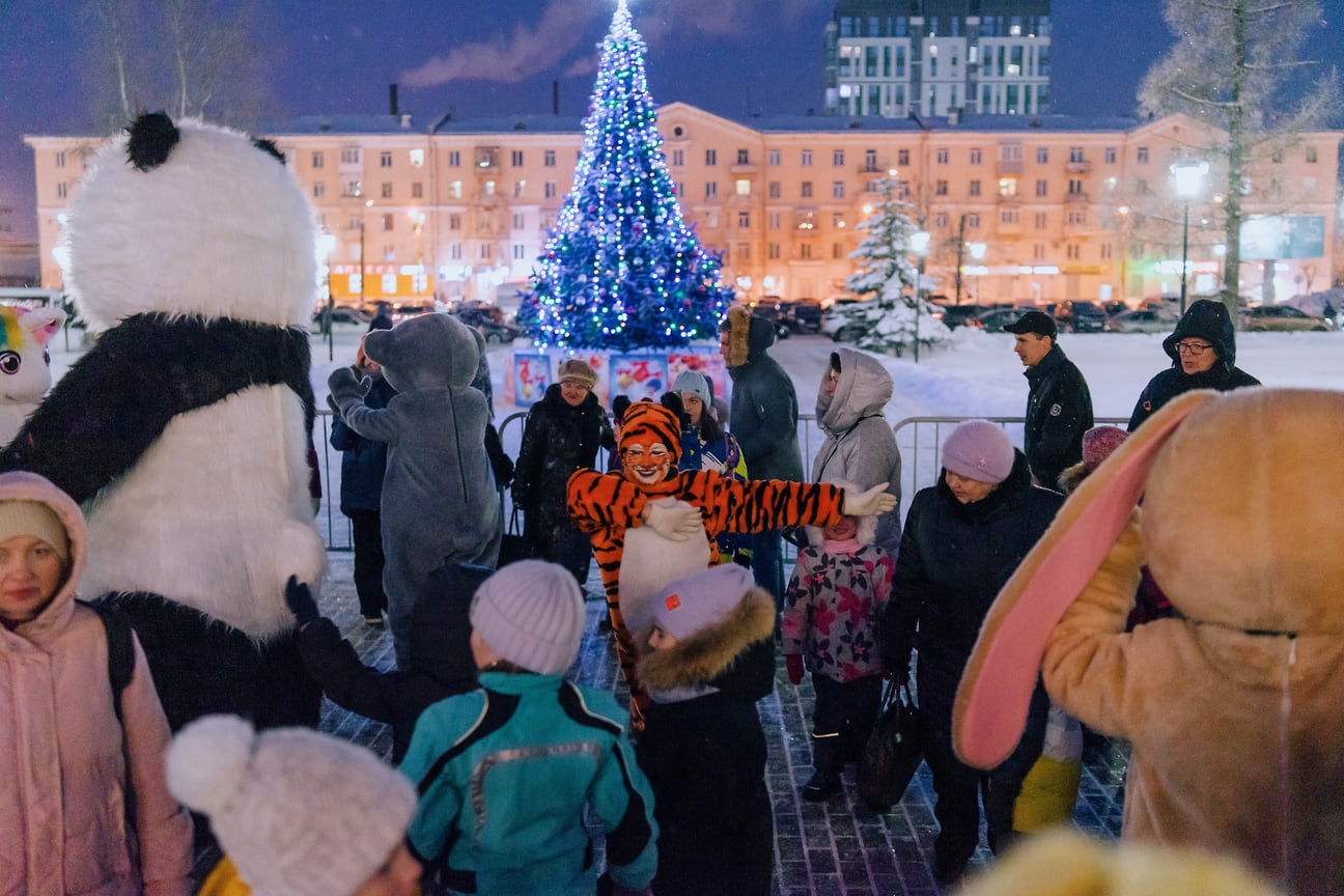 Первые горожане стали собираться на площади у железнодорожного вокзала Ижевска с 7:30