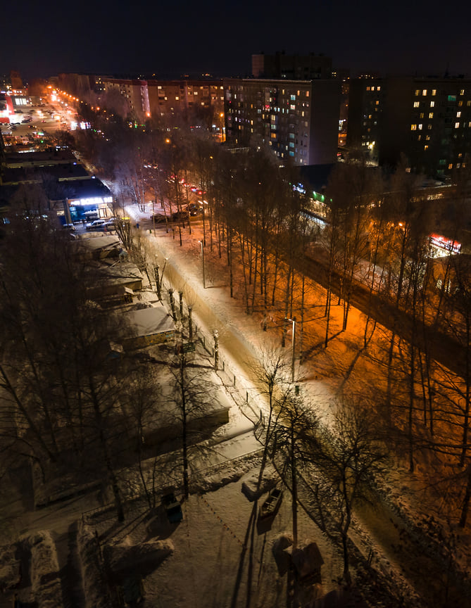 Новое наружное освещение на ул. Н. Курченко