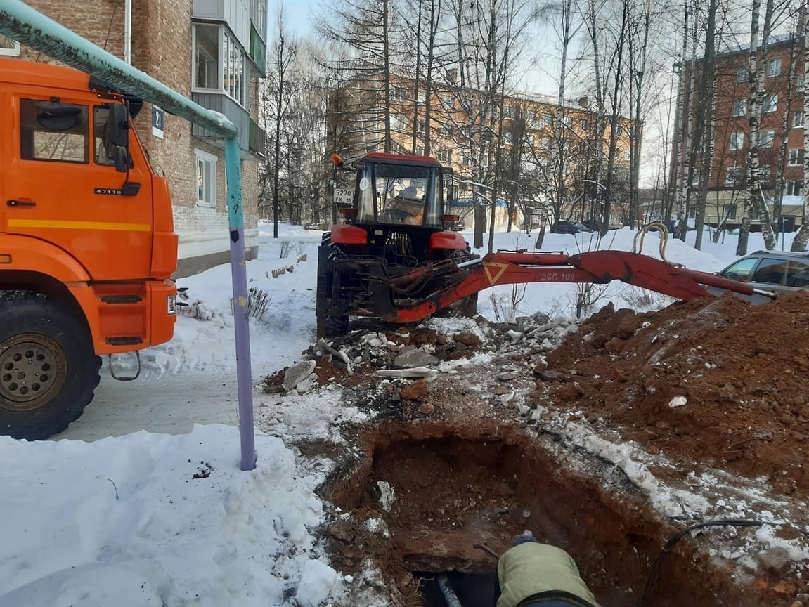 Устранение коммунальной аварии в Можге в январе 2023 года
