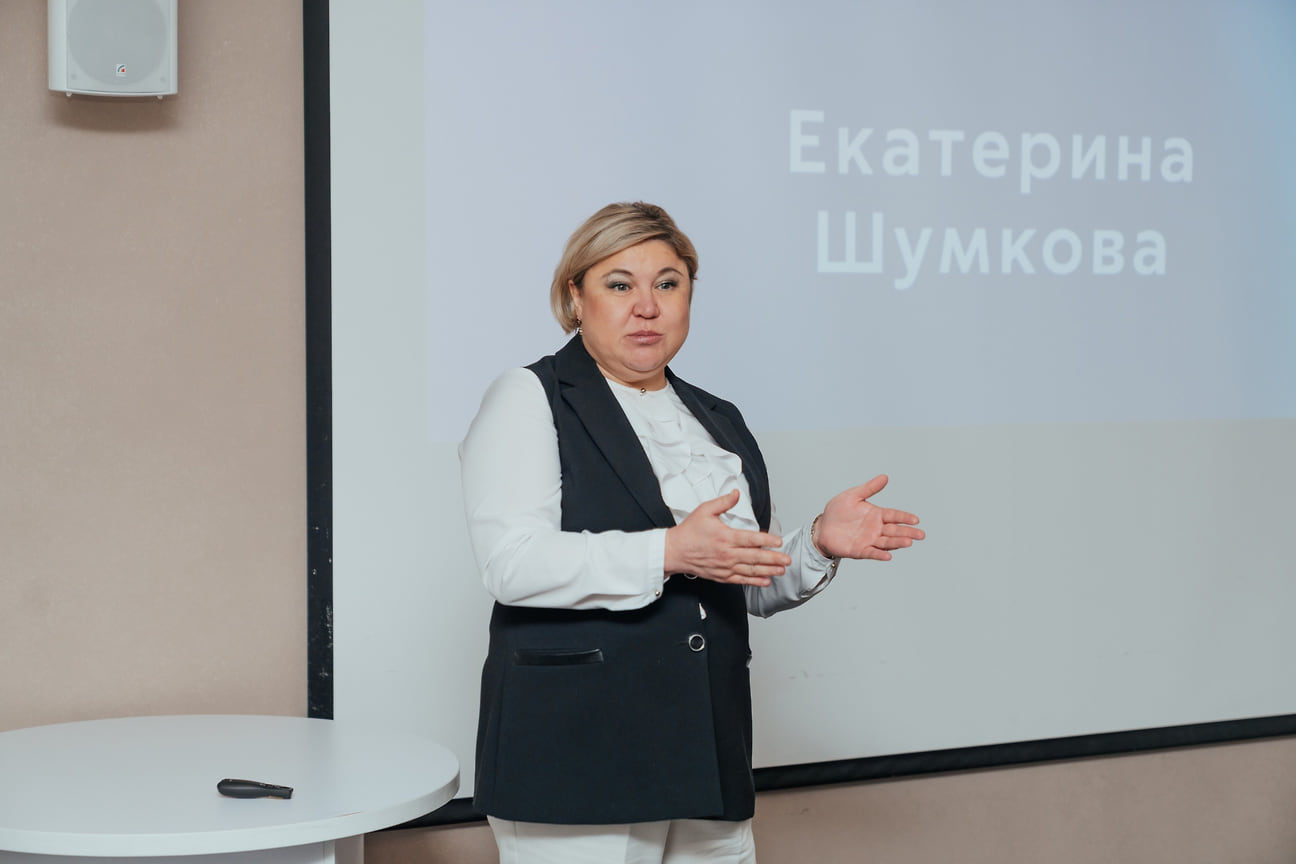 Управляющий ВТБ в Удмуртии Екатерина Шумкова приняла участие в премии в номинации «Женщина-лидер»  