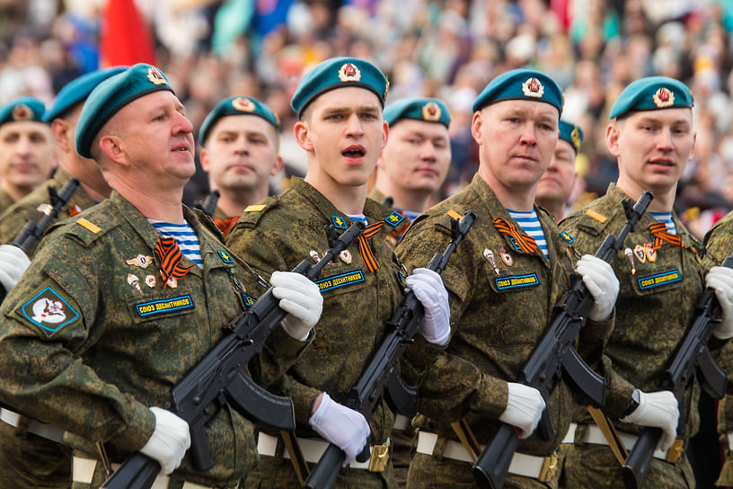 парад Победы в Ижевске на 9 мая 2025 года