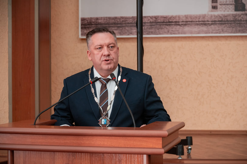 Вновь избранный главой Ижевска Дмитрий Чистяков