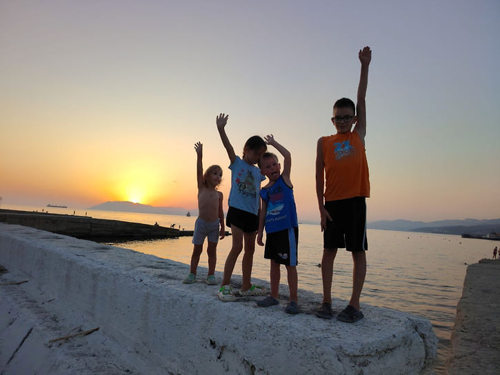 Савелий Богатырев — старший из приемных детей в семье