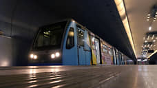В Казани пенсионер упал с платформы перед приближающимся поездом метро