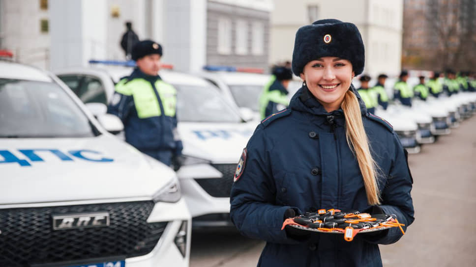 В Чувашии обновили автопарк Госавтоинспекции 19 новыми машинами