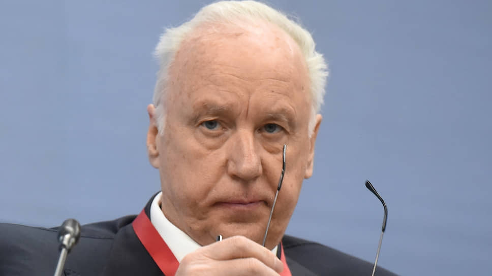 Главе СК РФ доложат о девочке, упавшей с двухметровой высоты в Казани