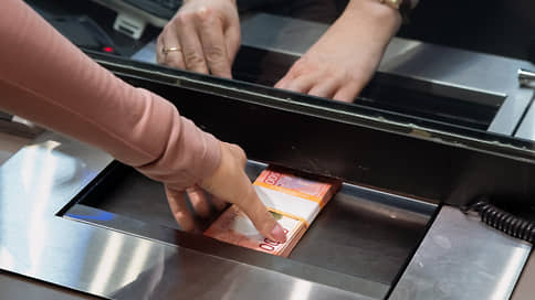 В Татарстане 278 работникам фирмы выплатили 28 млн рублей долгов по зарплате