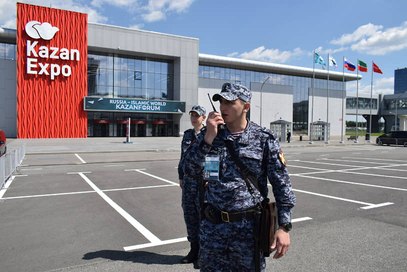 1,2 тыс. росгвардейцев обеспечили безопасность KazanForum в Казани