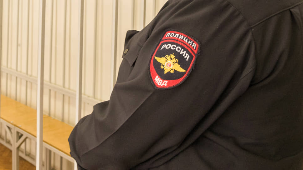 В Чувашии перед судом предстанет 18-летняя девушка, обвиняемая в сбыте наркотиков