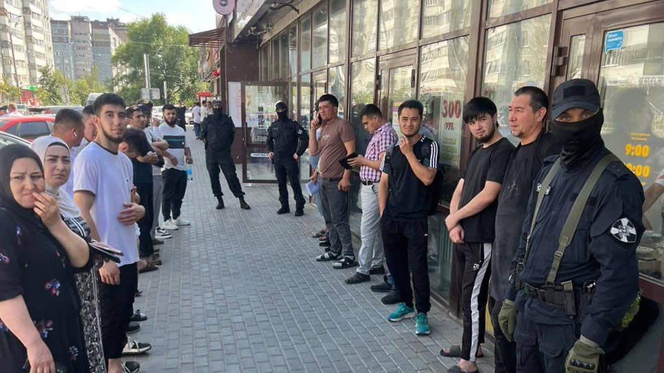 В Татарстане выявили 12 нелегальных мигрантов