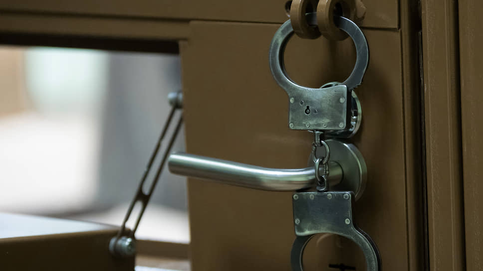В Казани задержаны сотрудники оператора связи за незаконную регистрацию SIM-карт