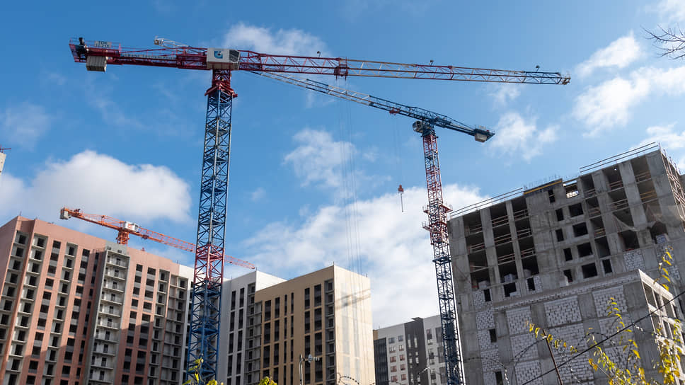 В Татарстане ежемесячно совершается 1,1 тысяч сделок с новостройками