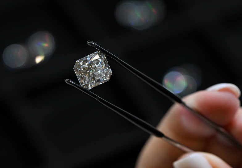 За два года спрос на дорогие украшения в Казани вырос в 33 раза