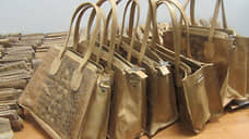 Пассажир из Стамбула пытался провезти в Казань 612 изделий из кожи рептилий